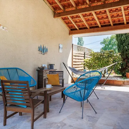Casa vacanze Maison De Lacaducee *