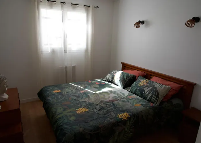 Maison De Lacaducee Сasa de vacaciones *