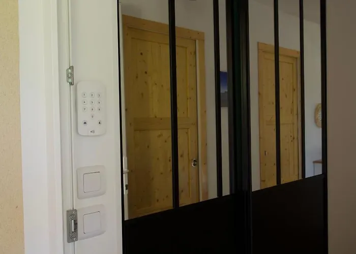 بيت للعطل Lacaducee *